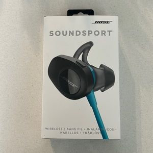 Brand new Bose Soundsport Wireless Headphones